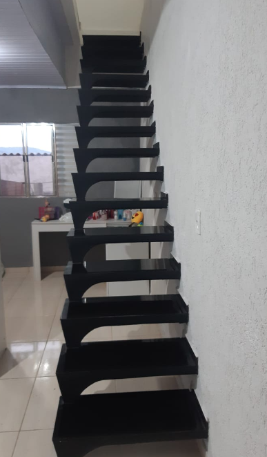 Escada Reta 1